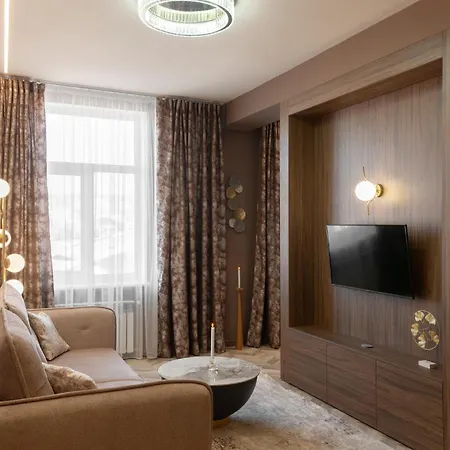 Royal Aparts Multi Lviv Exterior photo
