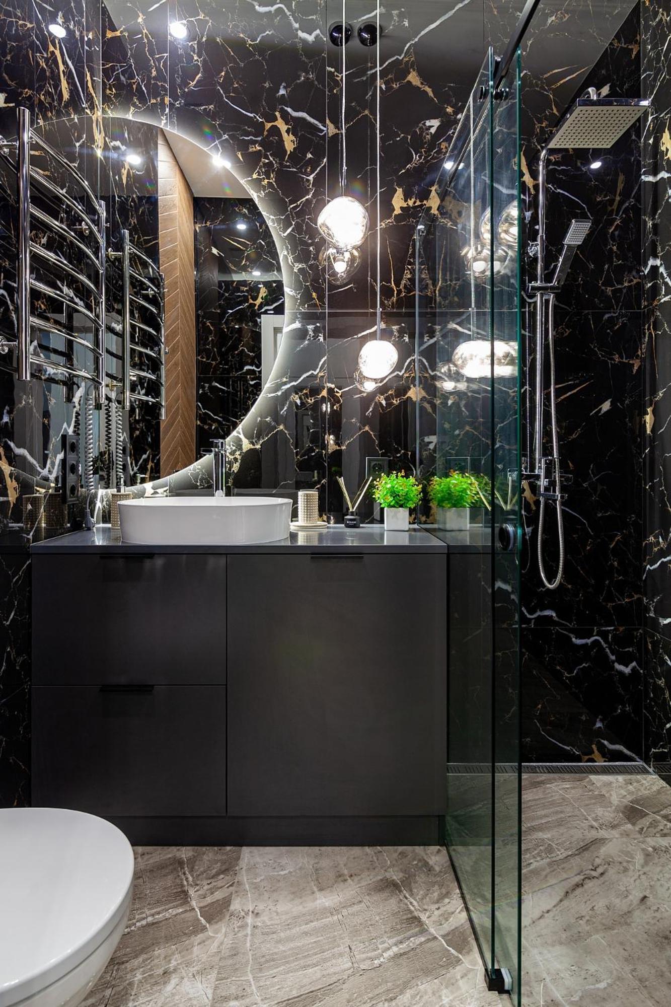 Royal Aparts Multi Apartment Lviv